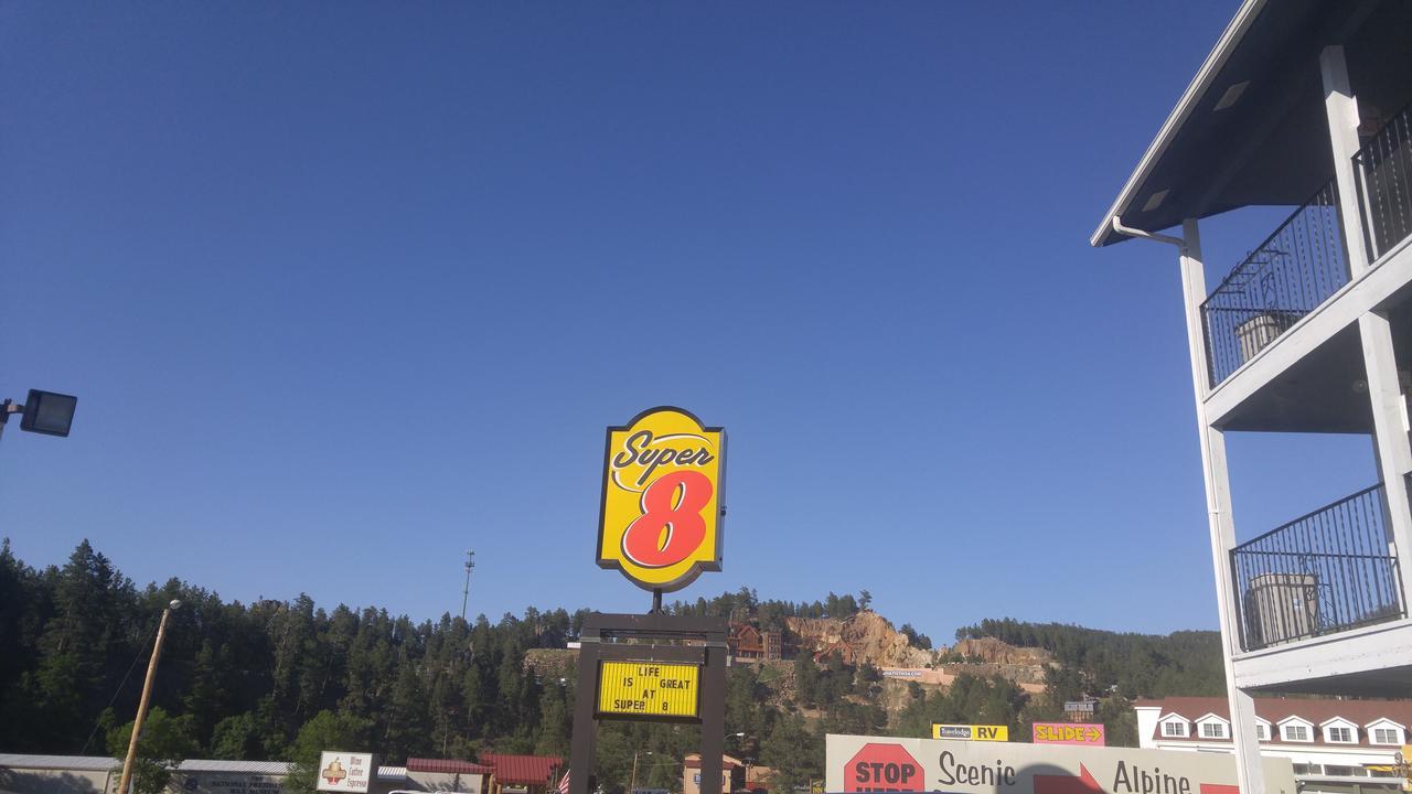 Super 8 By Wyndham Keystone/Mt. Rushmore Extérieur photo